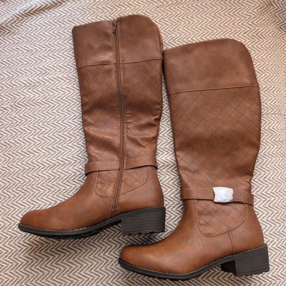 St. John Bay Tan Over the Knee Boots 👢👢NWOT - Picture 1 of 6